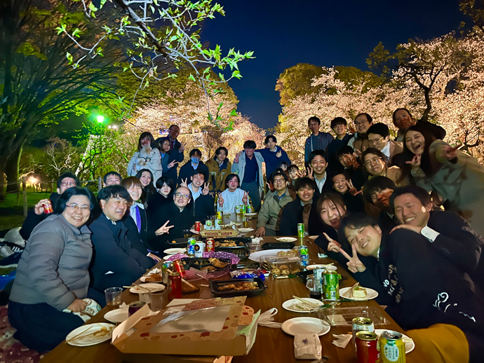 福岡さくらまつりIT会社集合写真